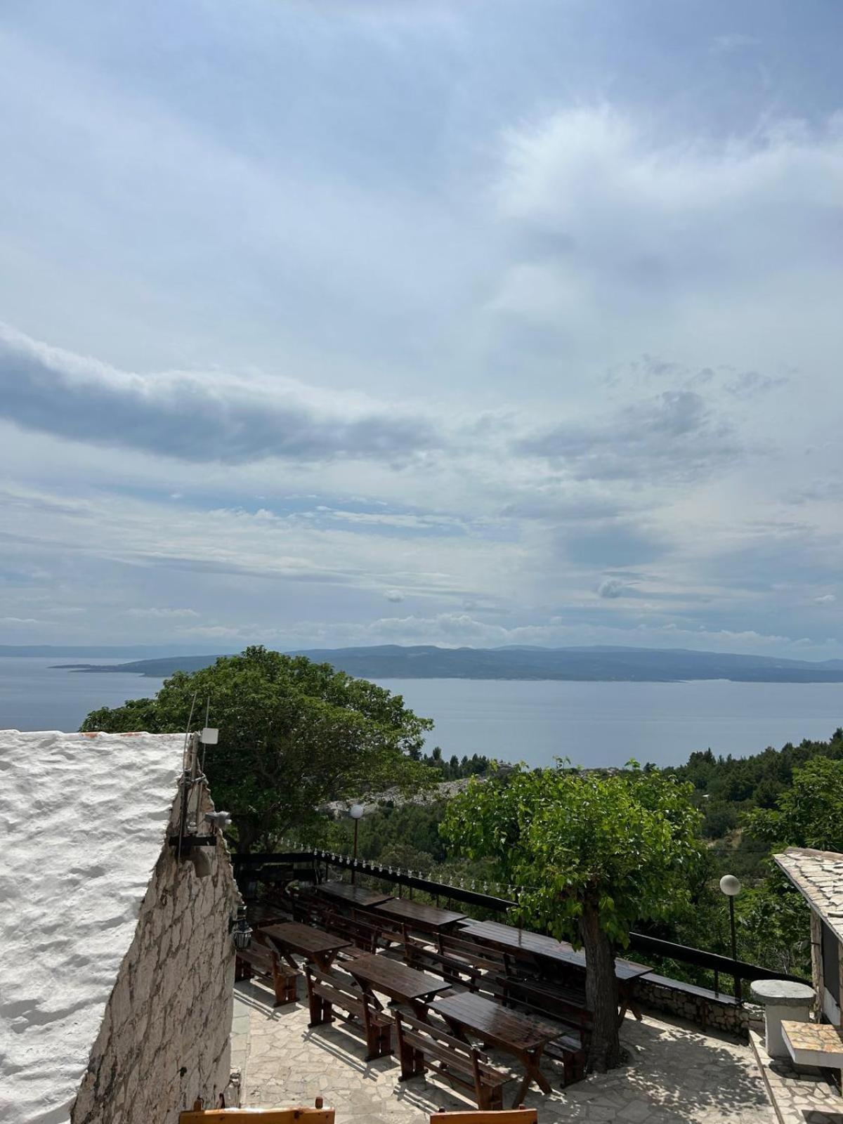 Apartment Lovre Topic Baska Voda Exterior photo